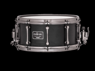 MAJESTIC 14"x6,5", Konzert Snare, Concert Black Series,  Ahorn, schwarz verchromt
